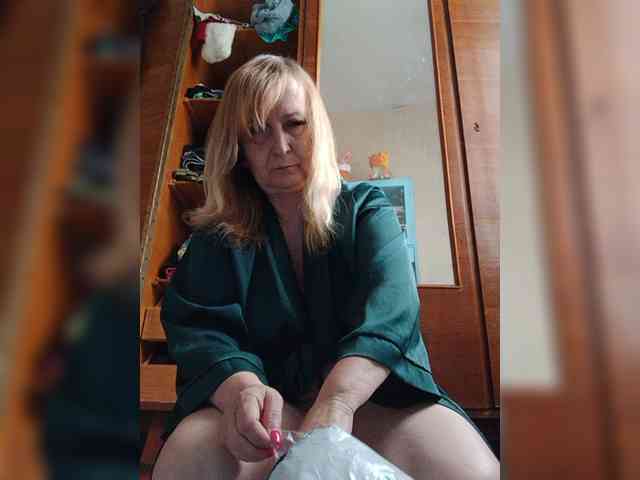 Alina1965 webcam