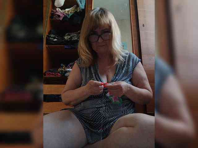 Alina1965 webcam