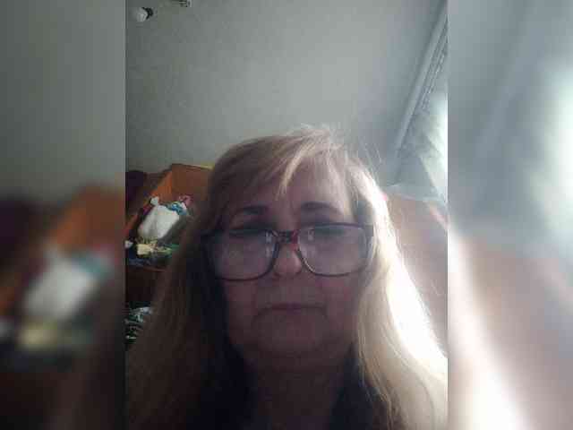 Alina1965 live female cam on bongacams