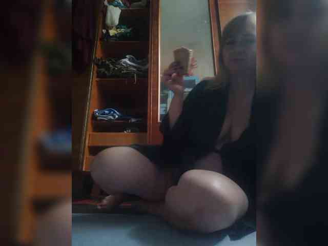 Alina1965 live female cam on bongacams