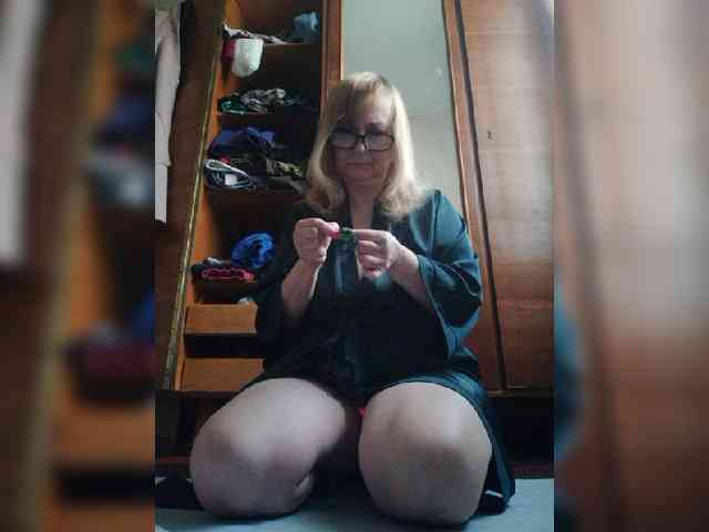 Alina1965 webcam