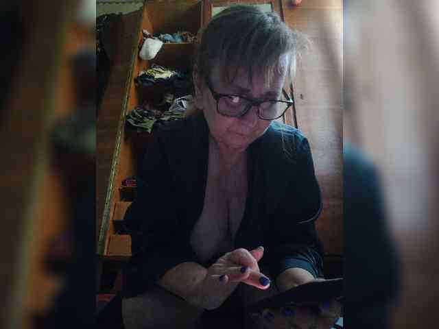 Alina1965 webcam