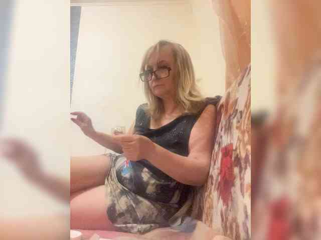 Alina1965 webcam