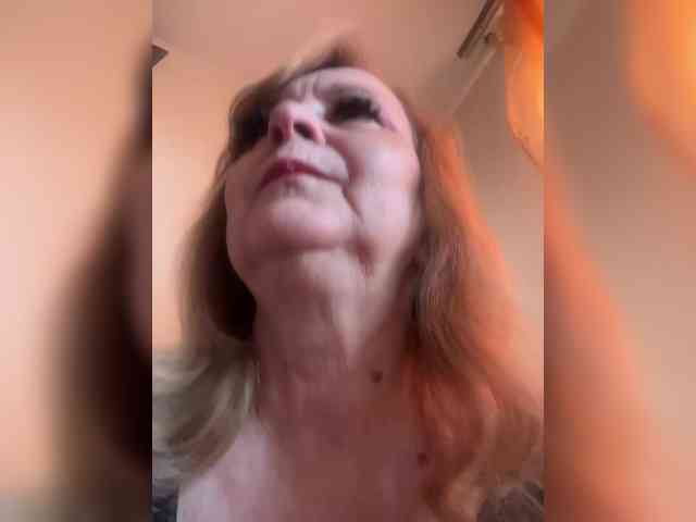 Alina1965 webcam