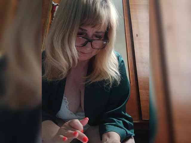 Alina1965 webcam