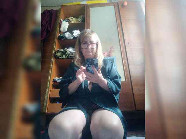Alina1965 webcam