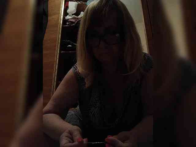 Alina1965 webcam