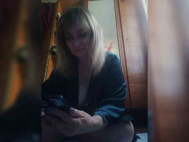 Alina1965 webcam