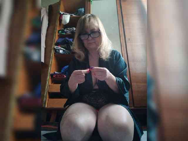 Alina1965 webcam
