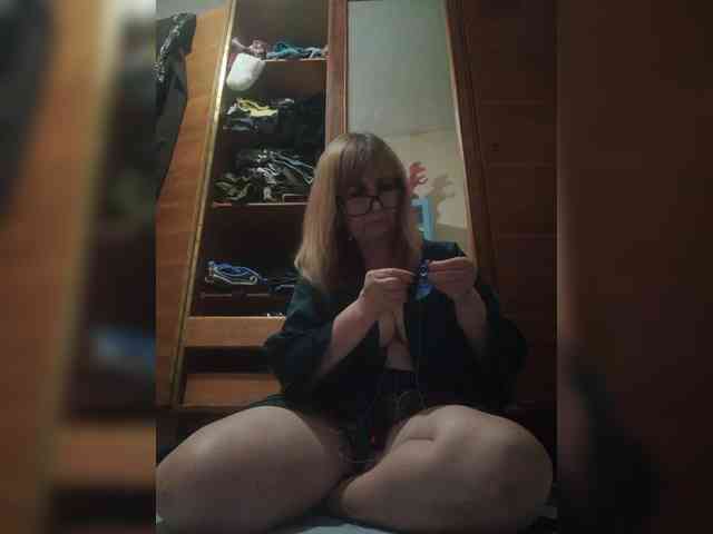 Alina1965 webcam