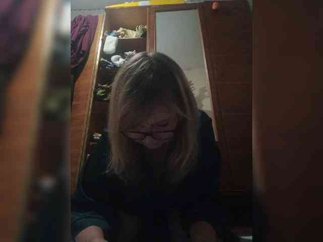 Alina1965 webcam
