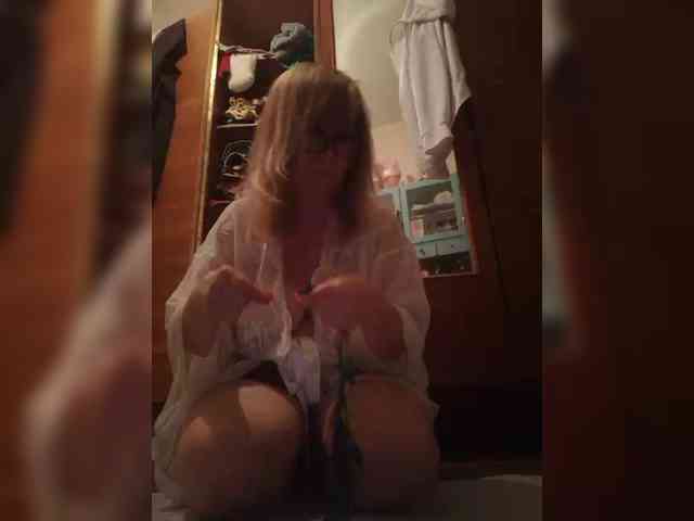Alina1965 webcam