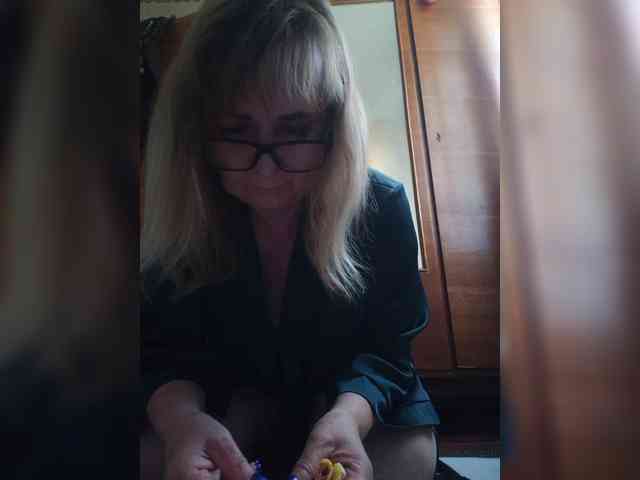 Alina1965 webcam