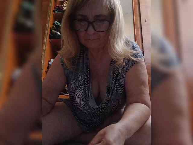 Alina1965 webcam