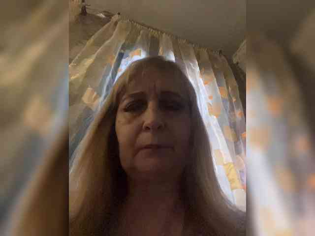 alina1965's live room