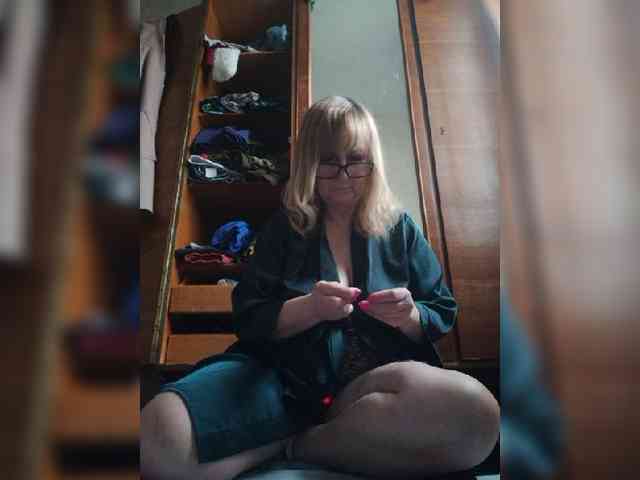Alina1965 webcam