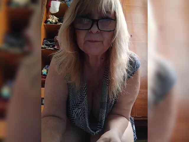 Alina1965 webcam