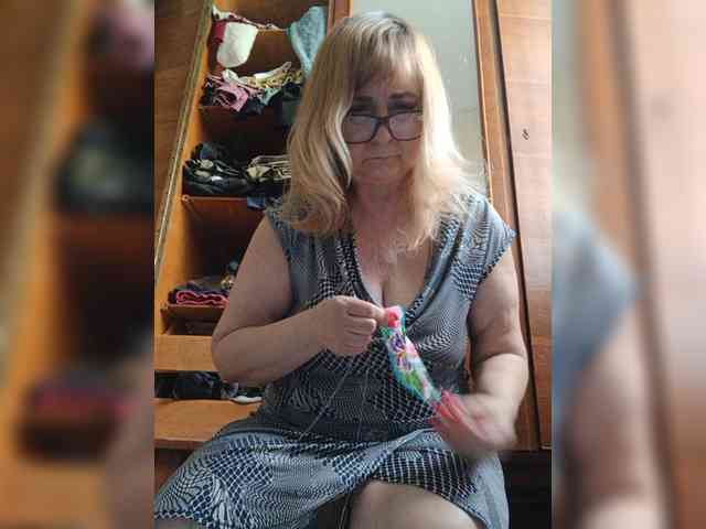 Alina1965 webcam