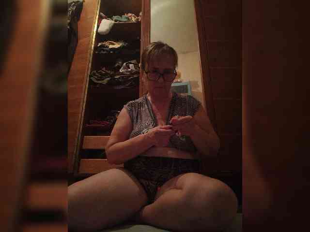 Alina1965 webcam