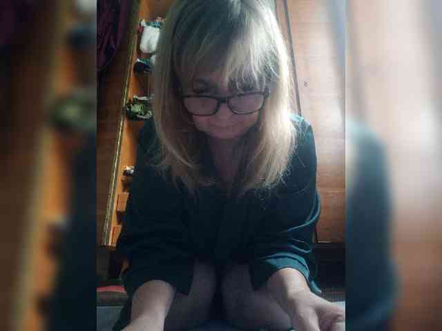 Alina1965 webcam
