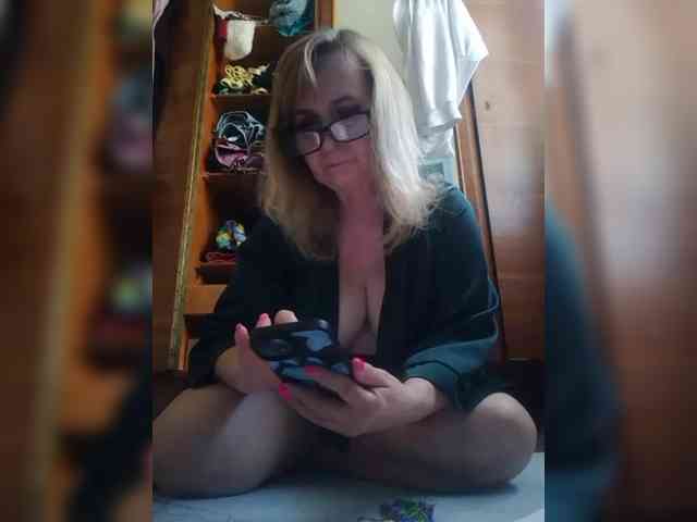 Alina1965 webcam