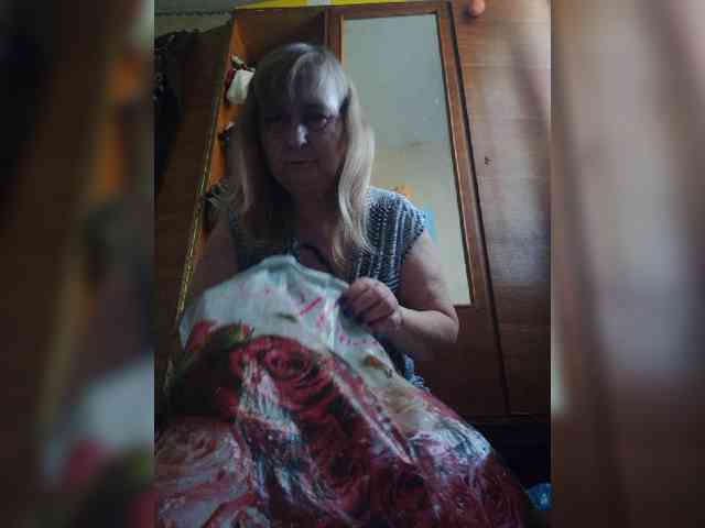 Alina1965 webcam