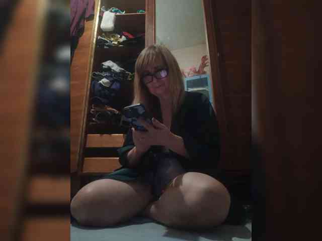 Alina1965 webcam
