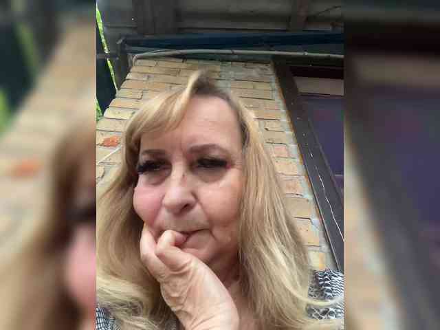 Alina1965 webcam