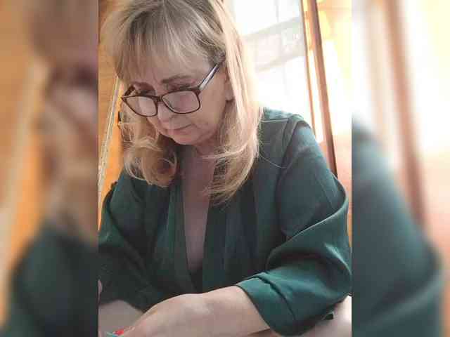 Alina1965 webcam