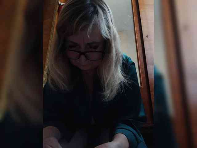 Alina1965 webcam