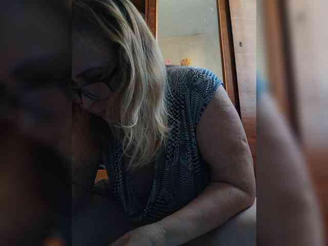 Alina1965 webcam