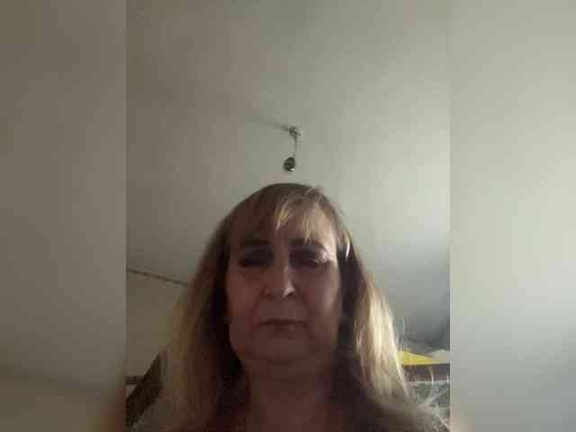 alina1965's live room