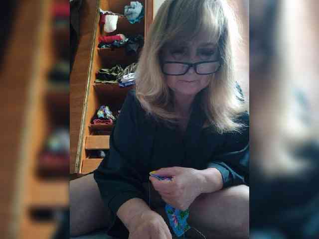 Alina1965 webcam