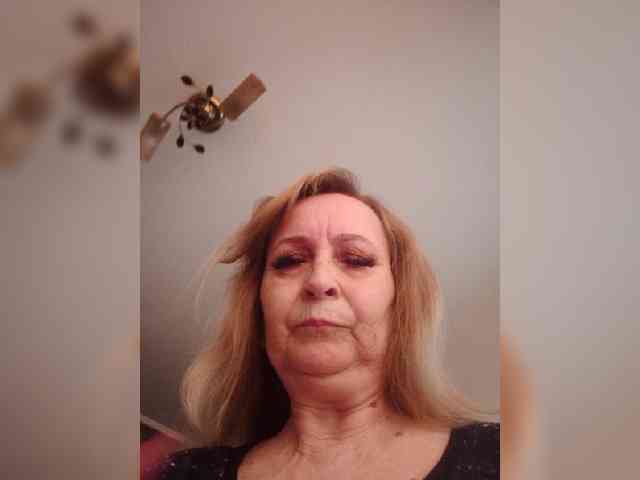 Alina1965 webcam