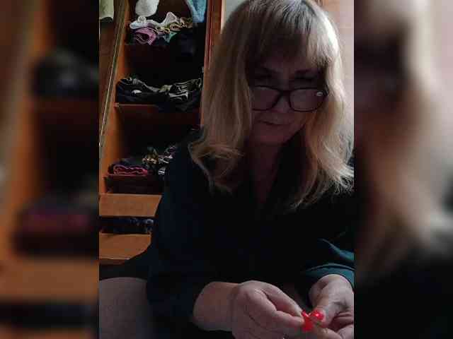 Alina1965 webcam