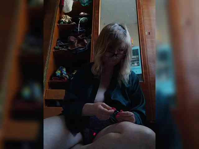 Alina1965 webcam