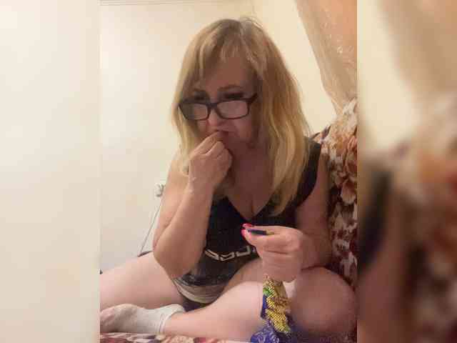 Alina1965 webcam