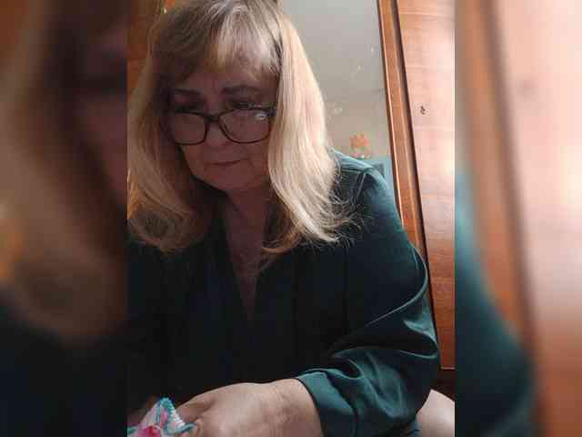 Alina1965 webcam