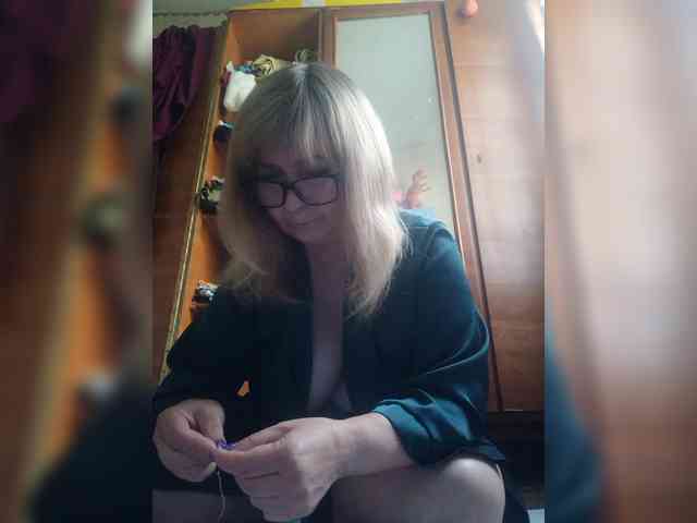 Alina1965 webcam