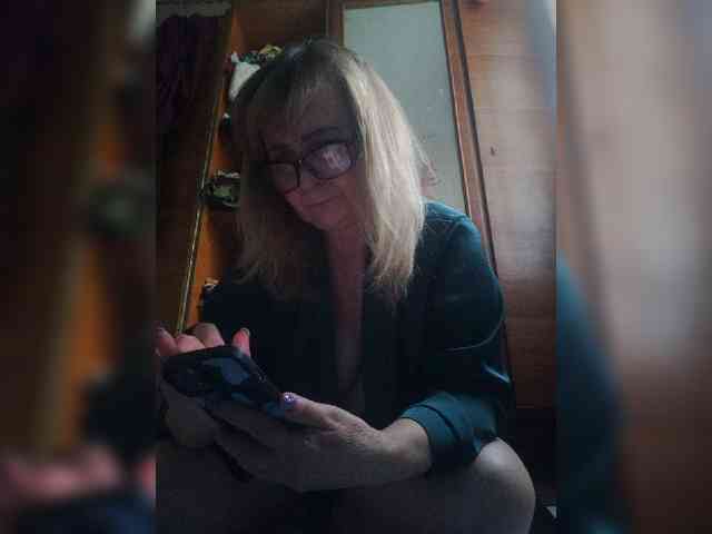 Alina1965 webcam