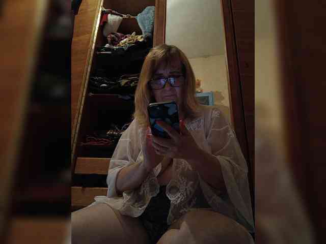 Alina1965 webcam
