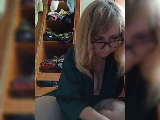 Alina1965 webcam