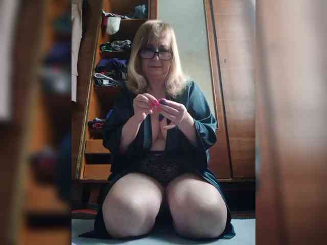 Alina1965 webcam