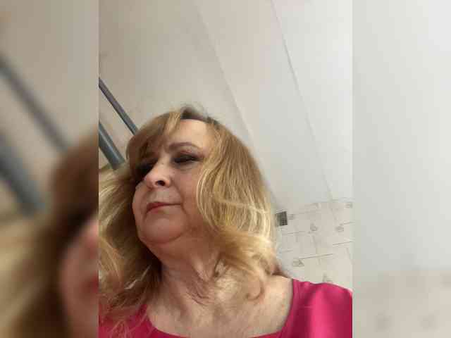 Alina1965 webcam