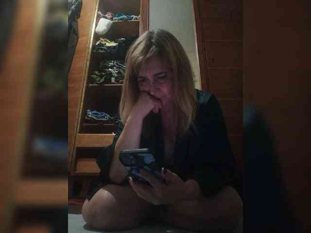 Alina1965 webcam
