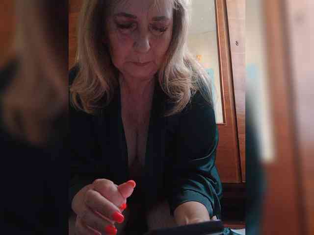 Alina1965 webcam