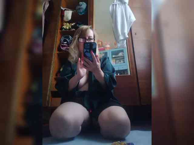 Alina1965 webcam