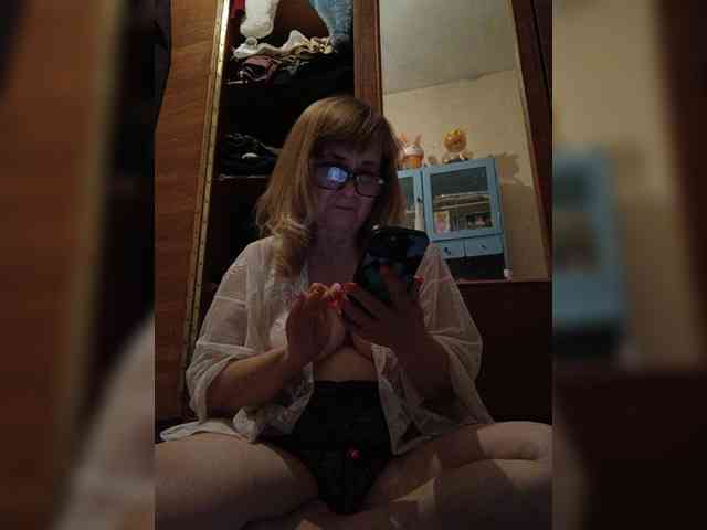 Alina1965 webcam