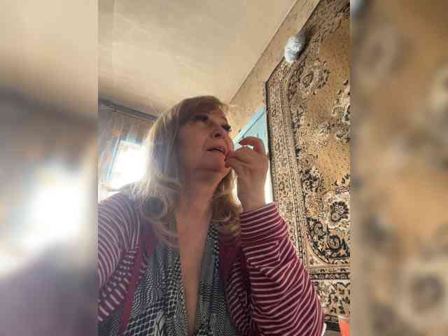 Alina1965 webcam