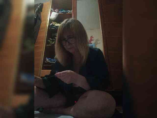 Alina1965 webcam